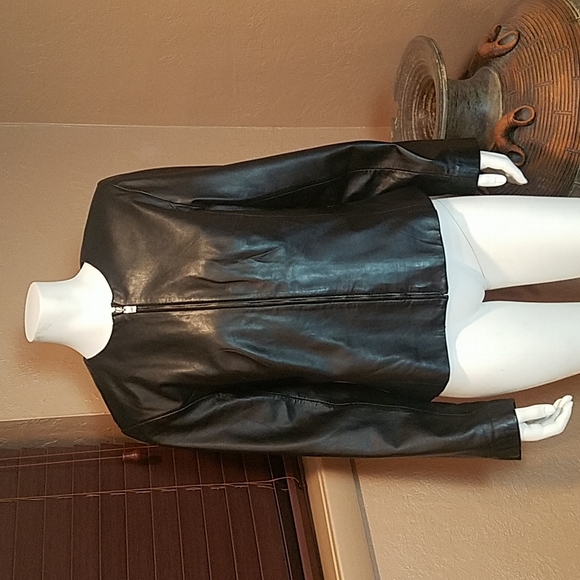 Very soft and cool genuine leather jacket - Picture 1 of 5